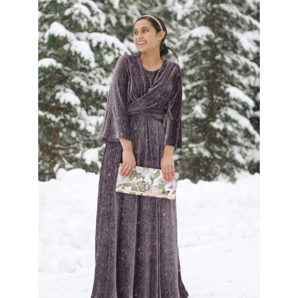 Dainty Jewells Plum Long Sleeve Dress - Picture 2 of 6